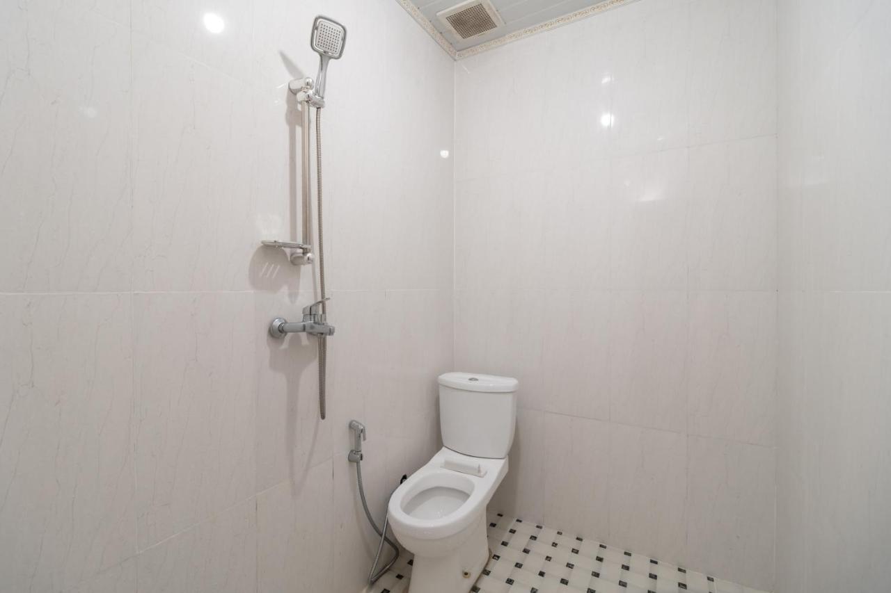 Urbanview Hotel Salsabilah Palembang By Reddoorz Exterior foto