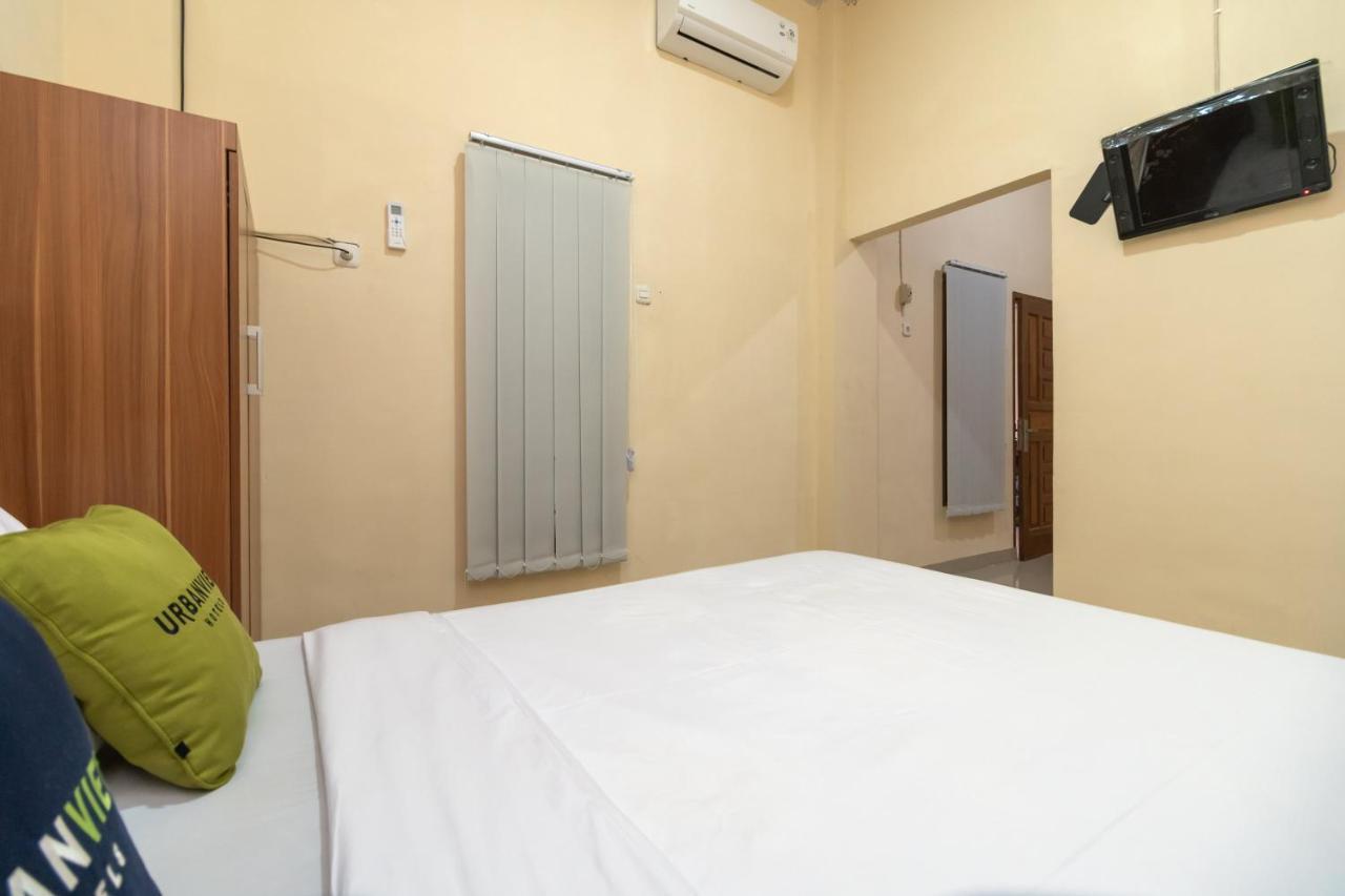 Urbanview Hotel Salsabilah Palembang By Reddoorz Exterior foto